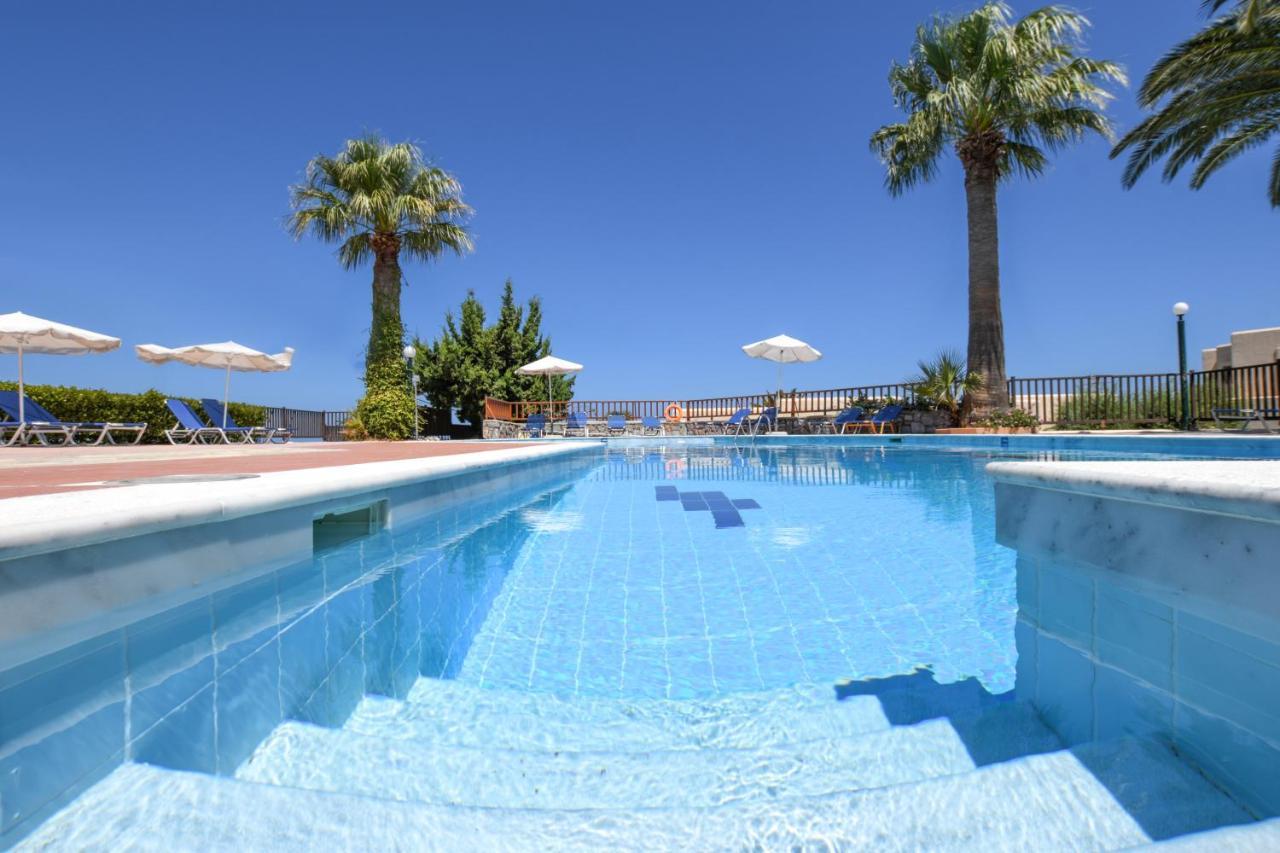 Magia Village 3*